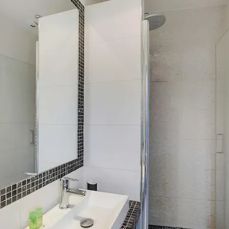 Cmg Saint Lazare Appartamento *